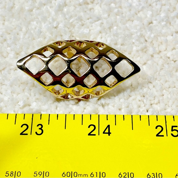 Statement ring - Picture 2 of 10